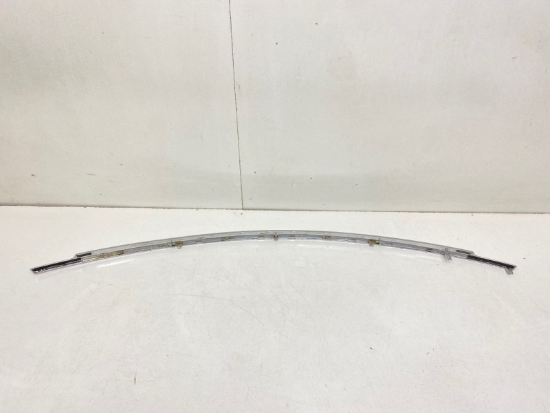 Накладка крышки багажника