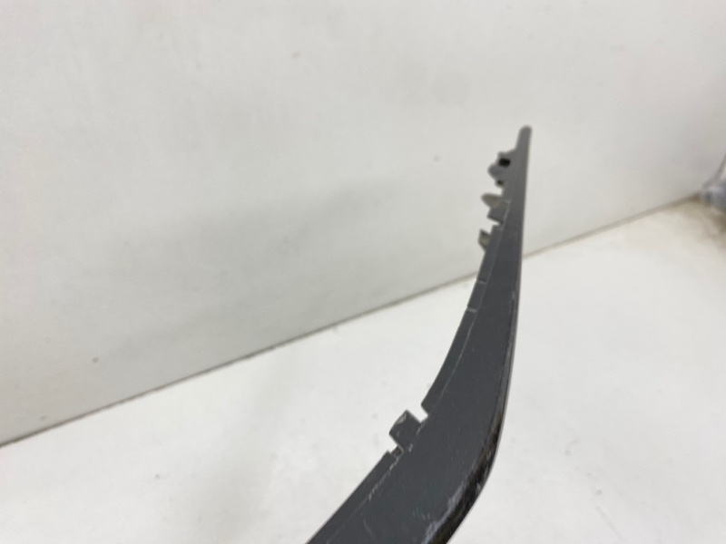 Накладка переднего бампера