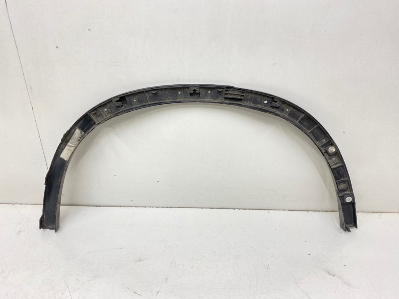 Накладка заднего крыла левого