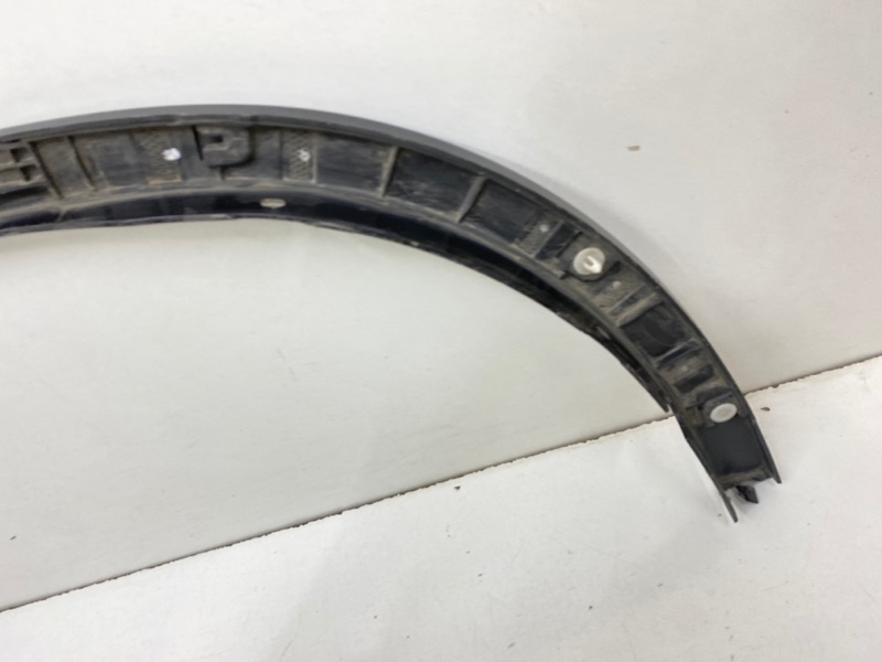 Накладка заднего крыла левого