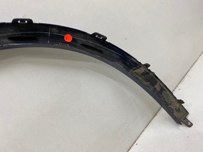 Накладка переднего крыла левого