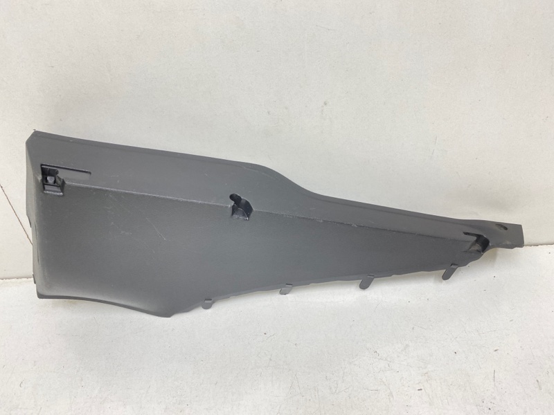 Обшивка багажника