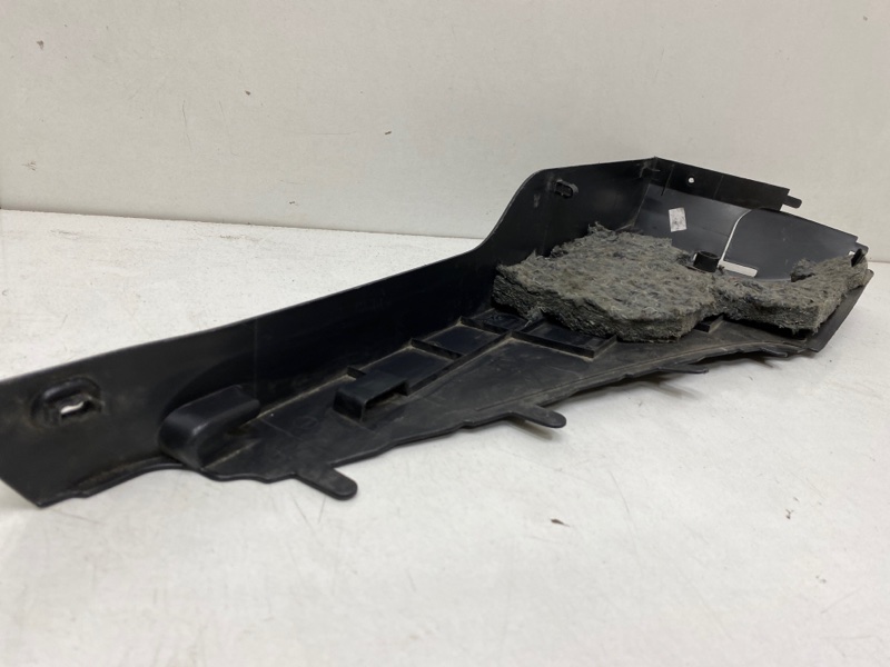 Обшивка багажника