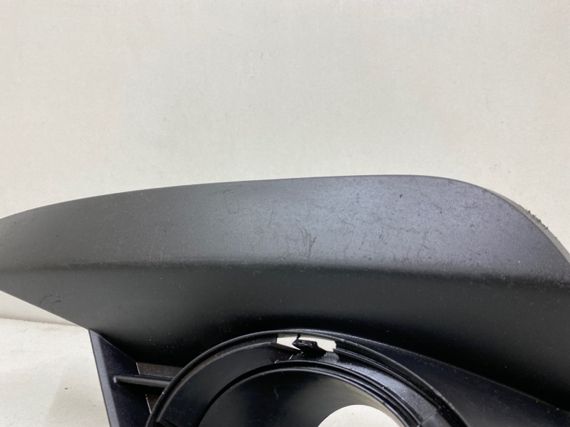 Накладка переднего бампера левая