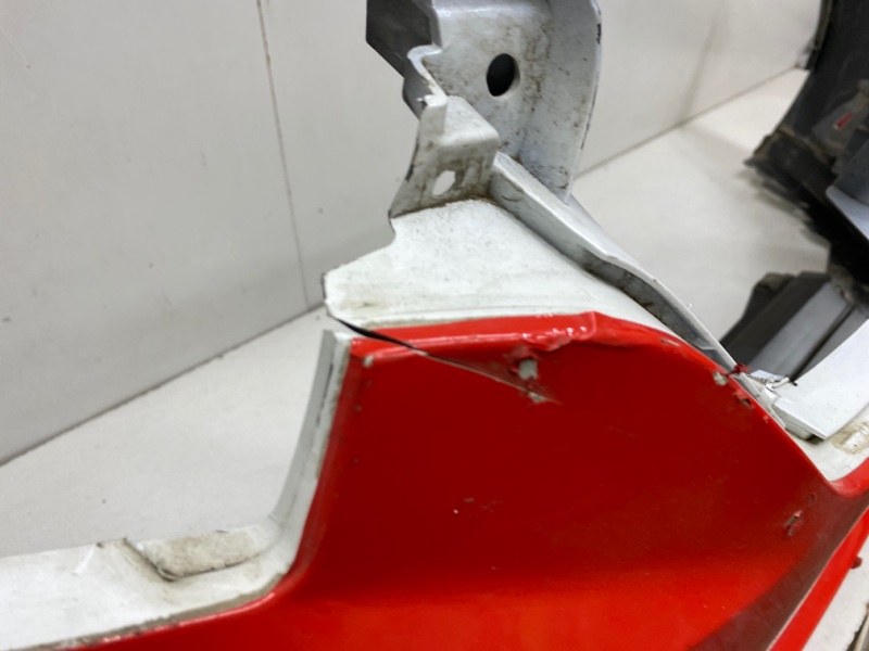 Бампер передний