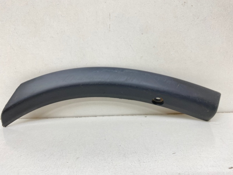 Накладка заднего бампера левая