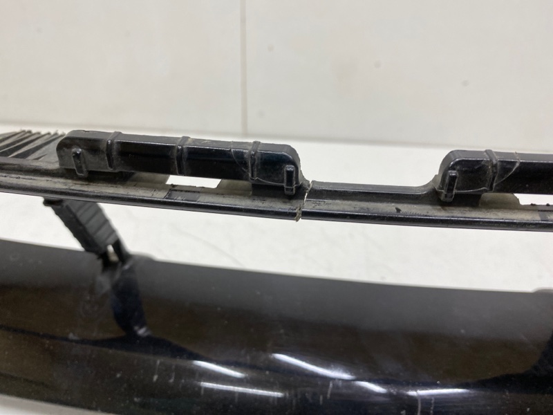 Спойлер переднего бампера