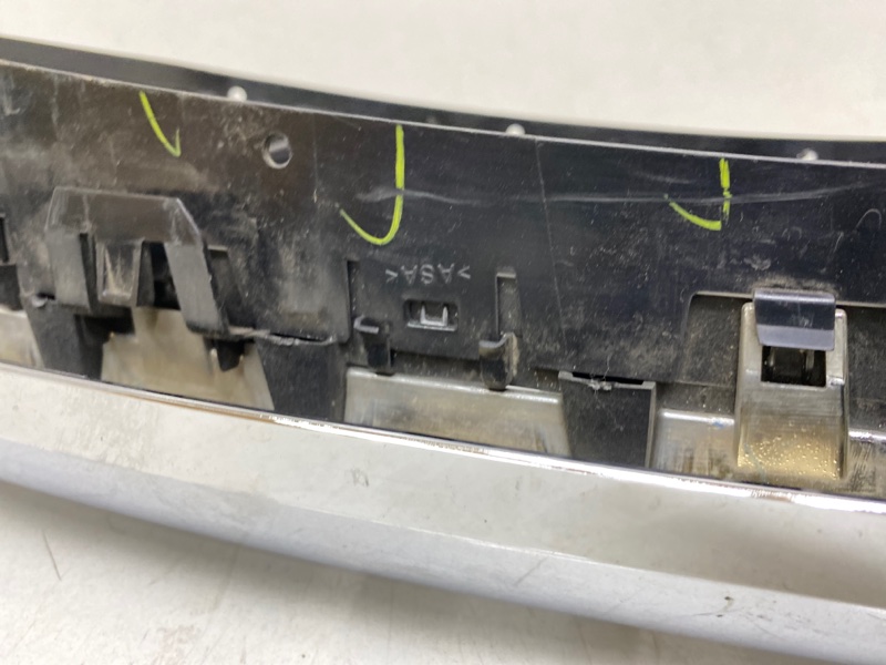 Решетка радиатора