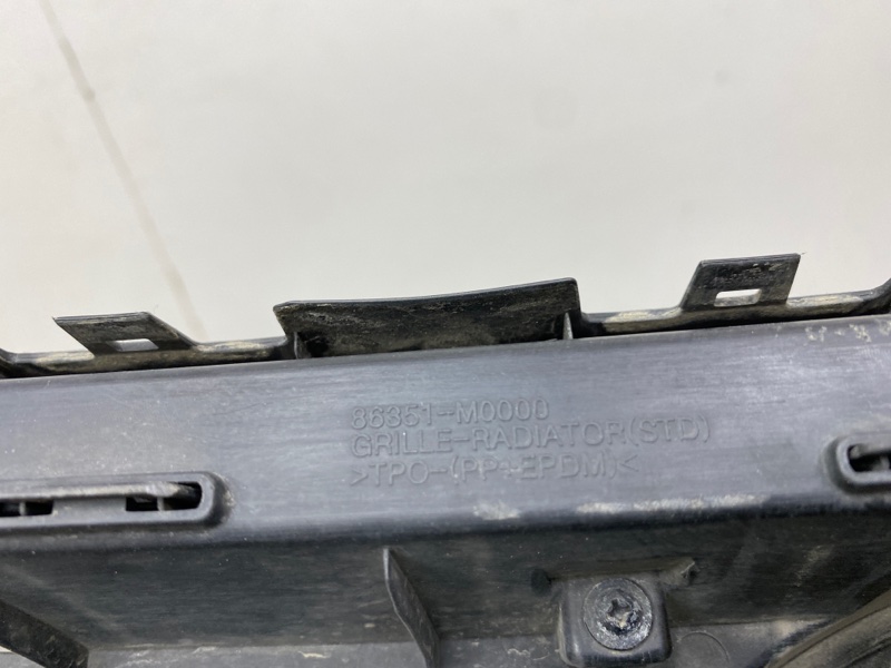 Решетка радиатора