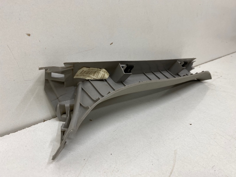 Обшивка двери задней левой