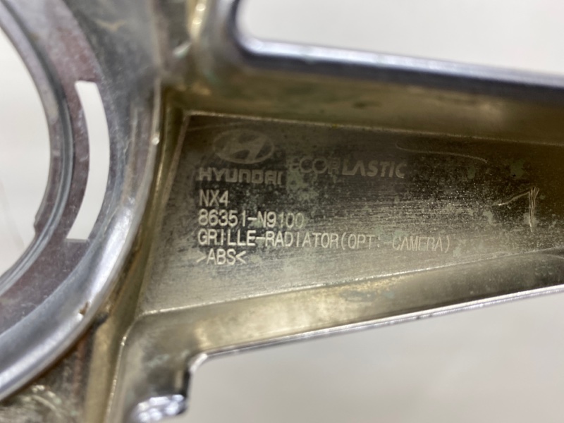 Решетка радиатора