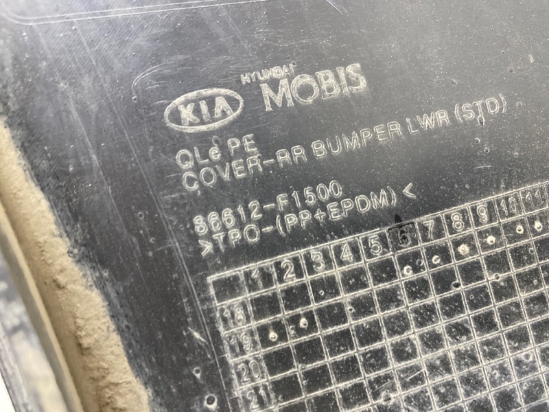 Спойлер заднего бампера