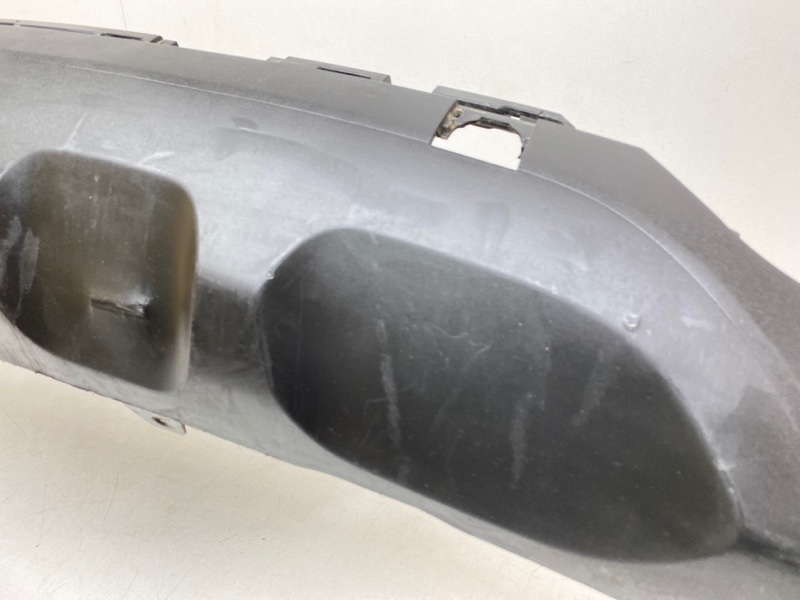 Спойлер заднего бампера