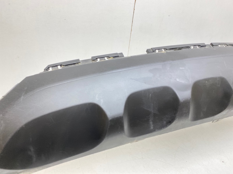 Спойлер заднего бампера