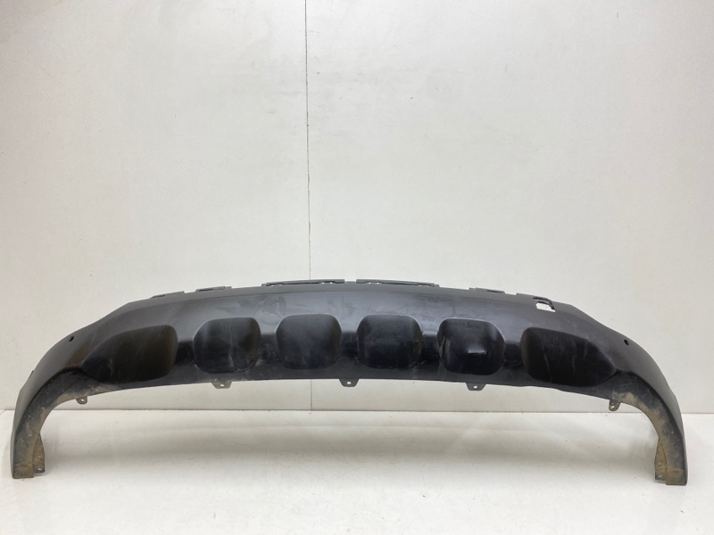 Спойлер заднего бампера