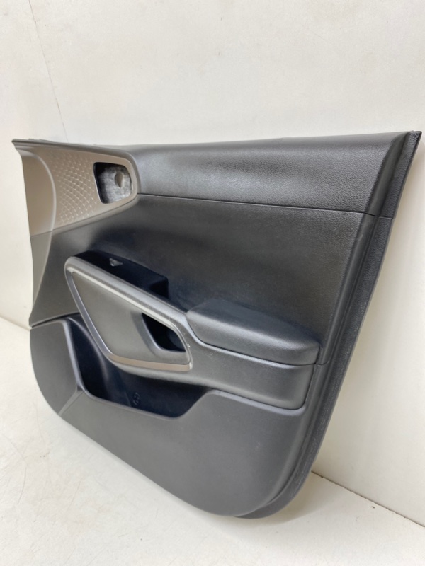 Обшивка двери