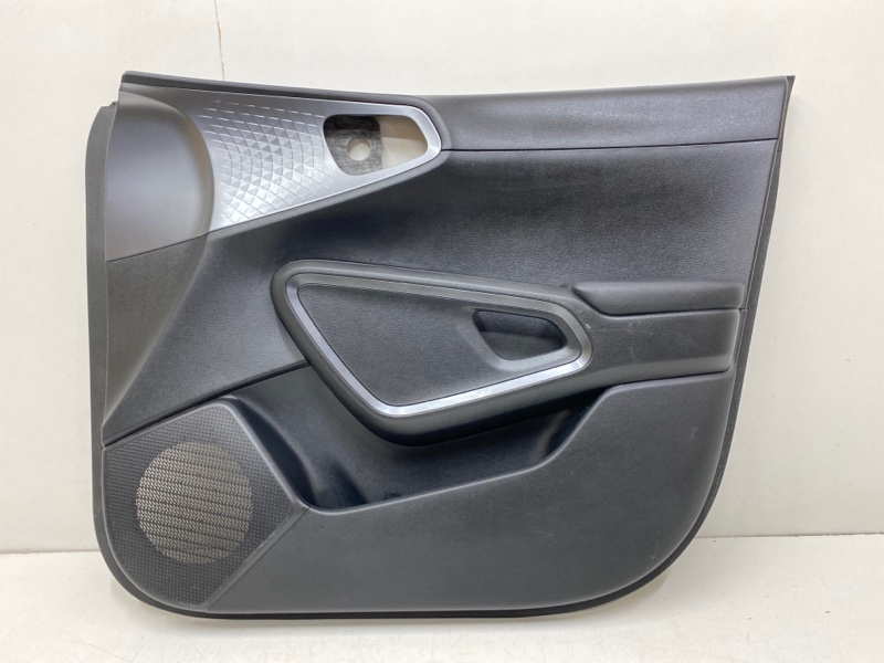 Обшивка двери