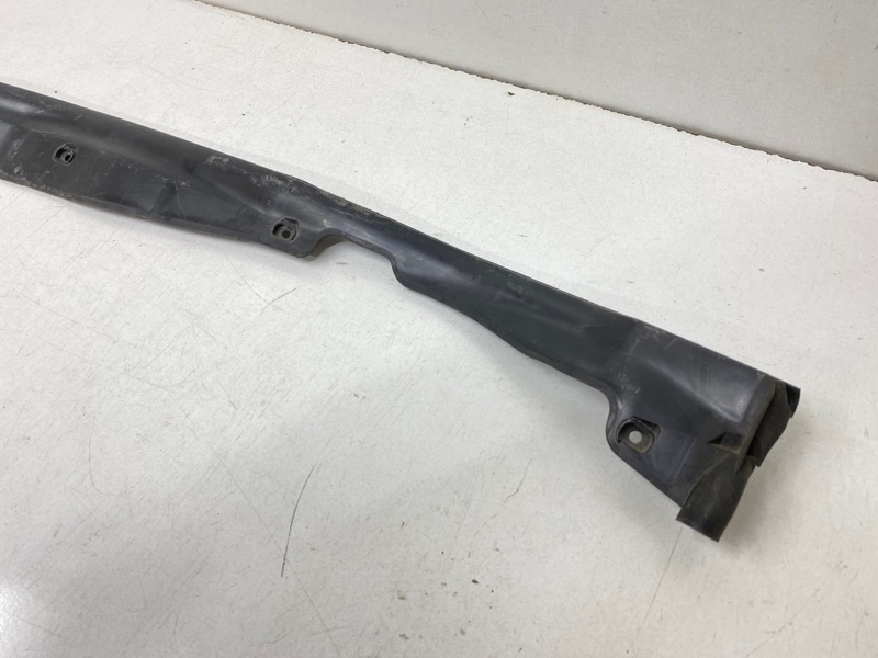 Уплотнитель двери