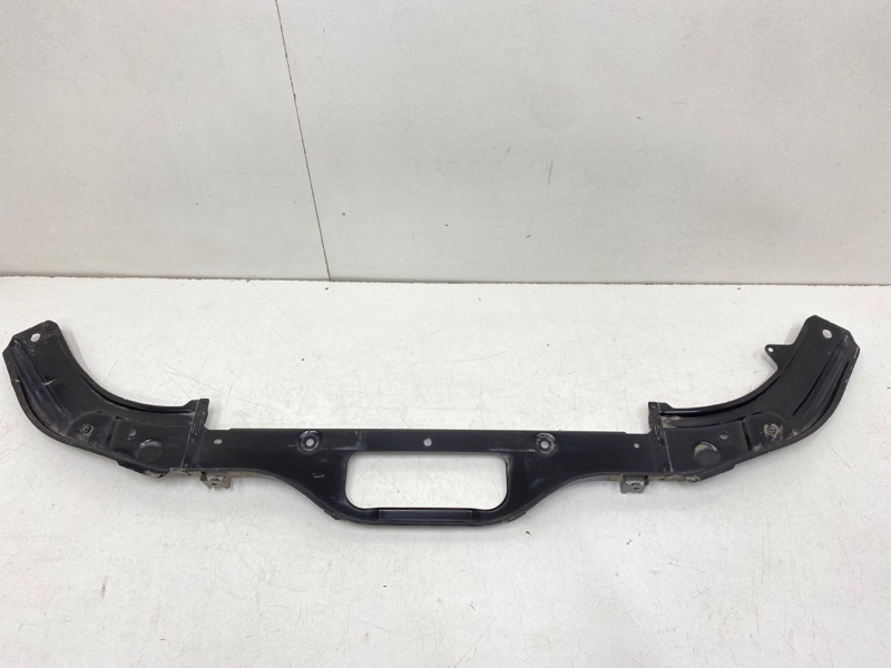 Кронштейн радиатора