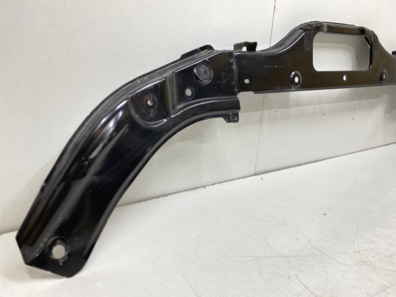 Кронштейн радиатора