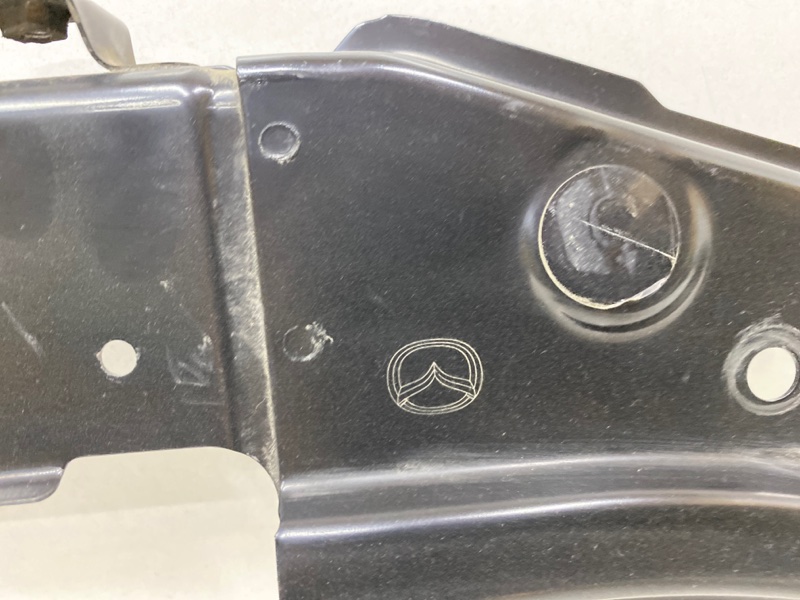 Кронштейн радиатора