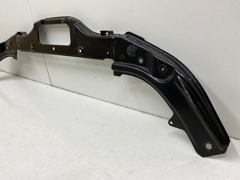 Кронштейн радиатора