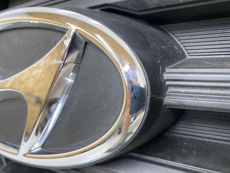 Решетка радиатора