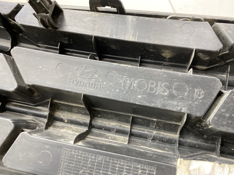 Решетка радиатора