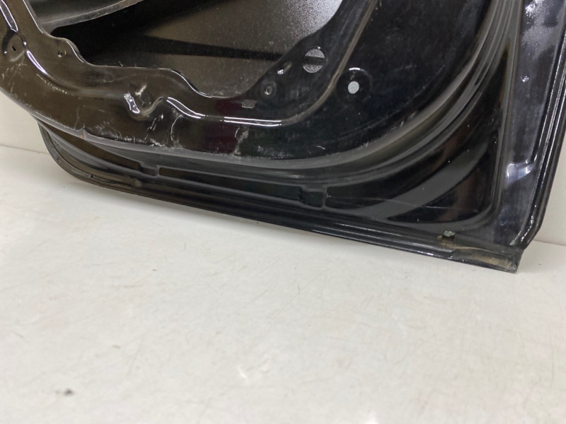 Дверь задняя левая