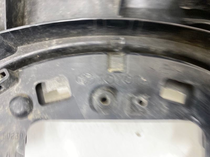 Решетка радиатора