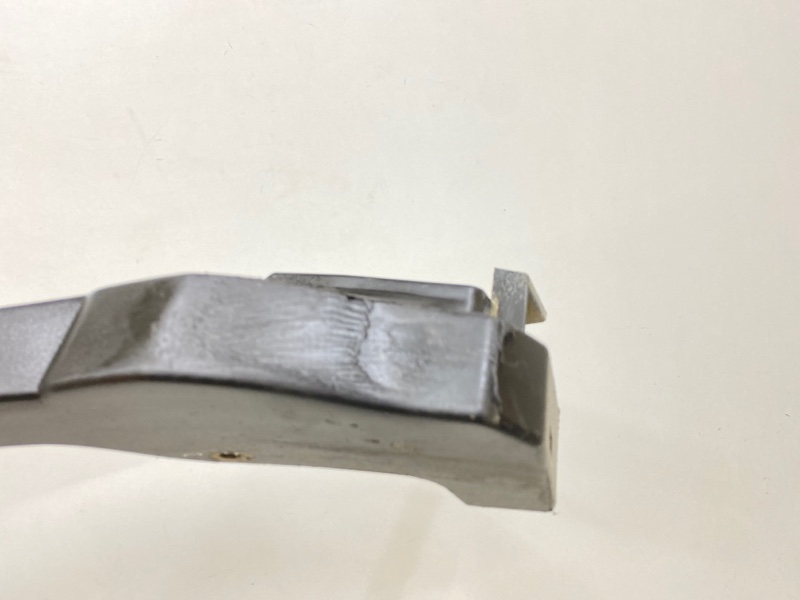 Накладка переднего крыла левого