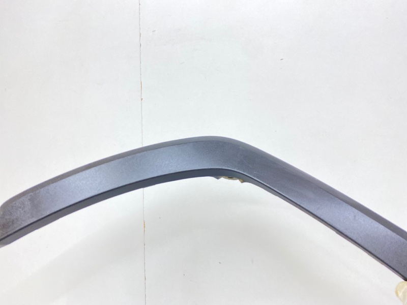 Накладка переднего крыла левого