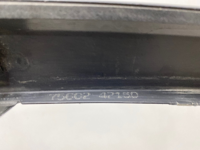 Накладка переднего крыла левого