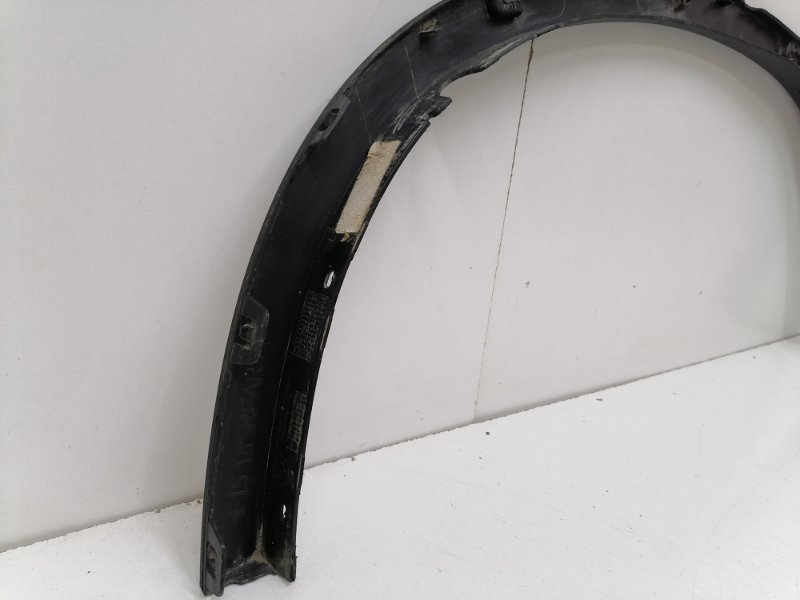 Накладка заднего крыла левого