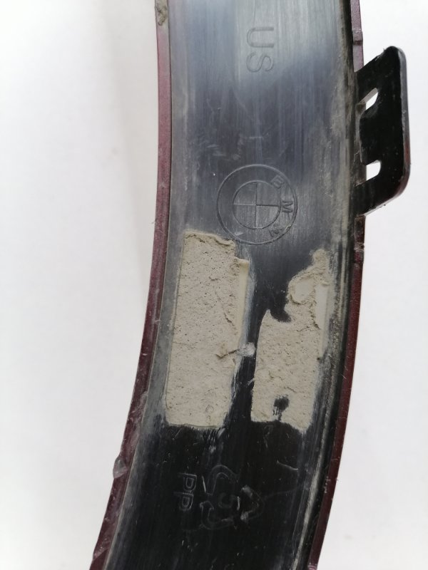 Накладка заднего крыла правого