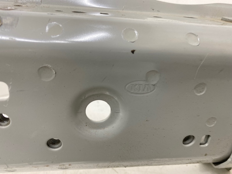 Лонжерон передний левый