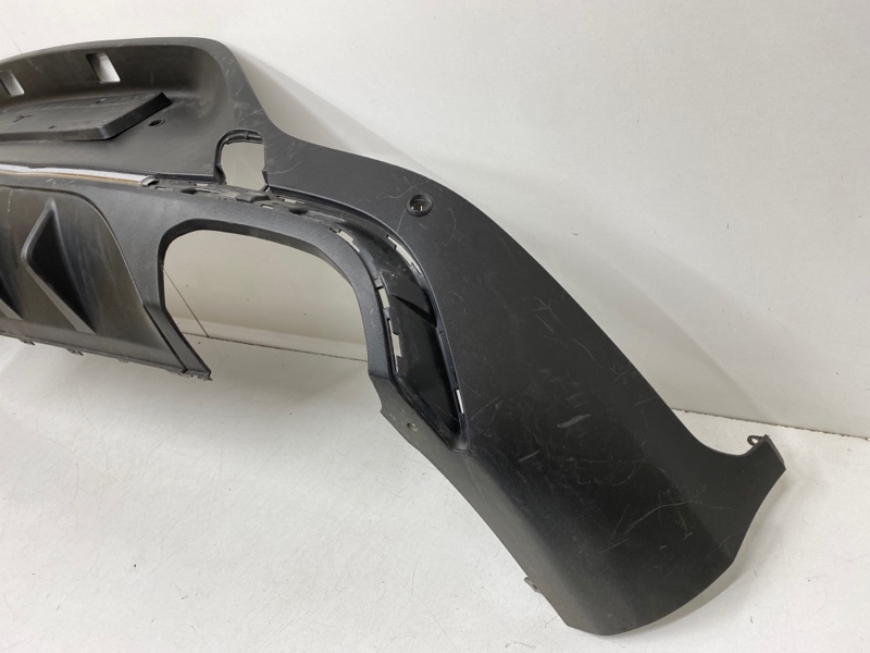 Спойлер заднего бампера