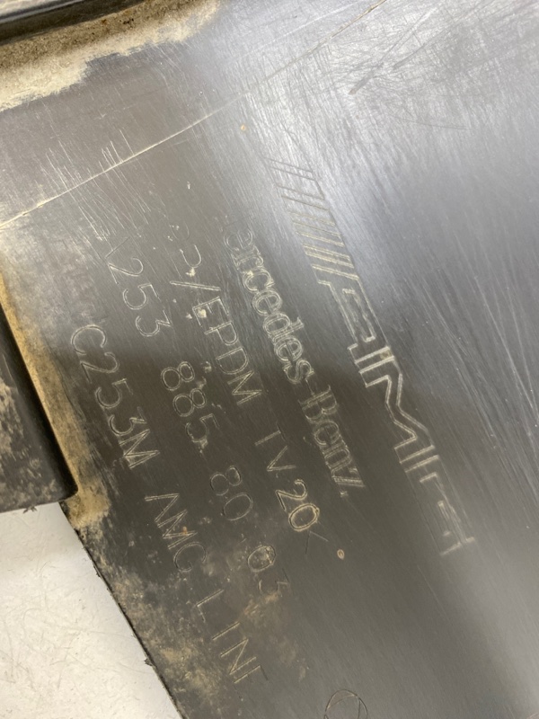 Спойлер заднего бампера