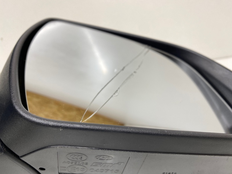 Зеркало правое электрическое