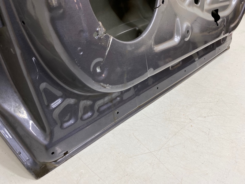 Дверь передняя правая