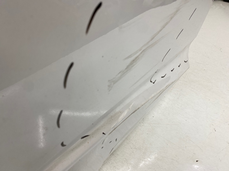 Дверь задняя правая