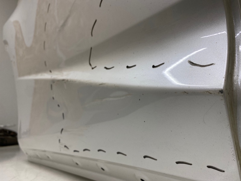 Дверь задняя правая