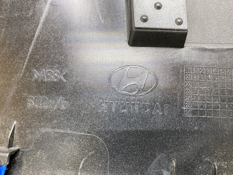 Накладка заднего крыла левого