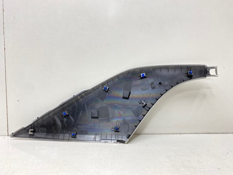 Накладка заднего крыла левого