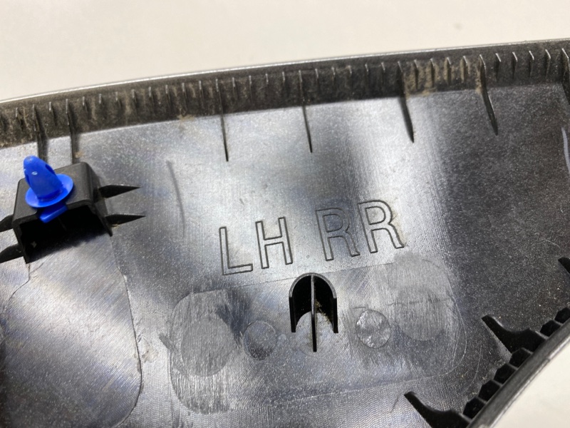 Накладка заднего крыла левого