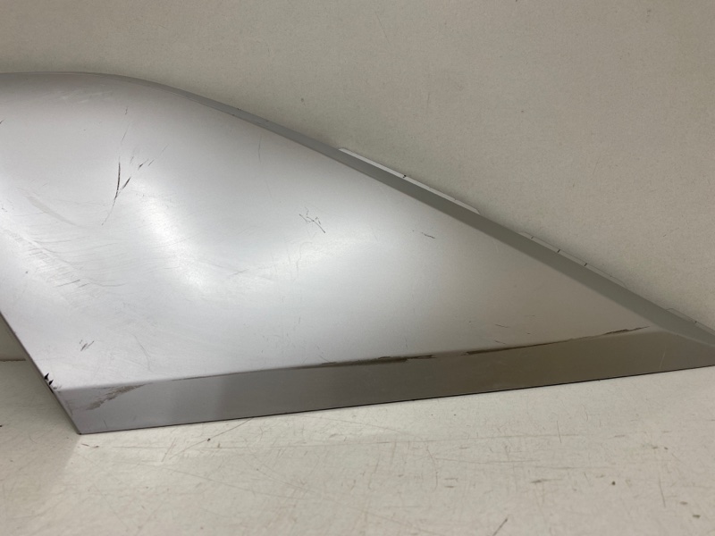 Накладка заднего крыла левого