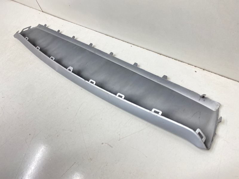 Спойлер переднего бампера