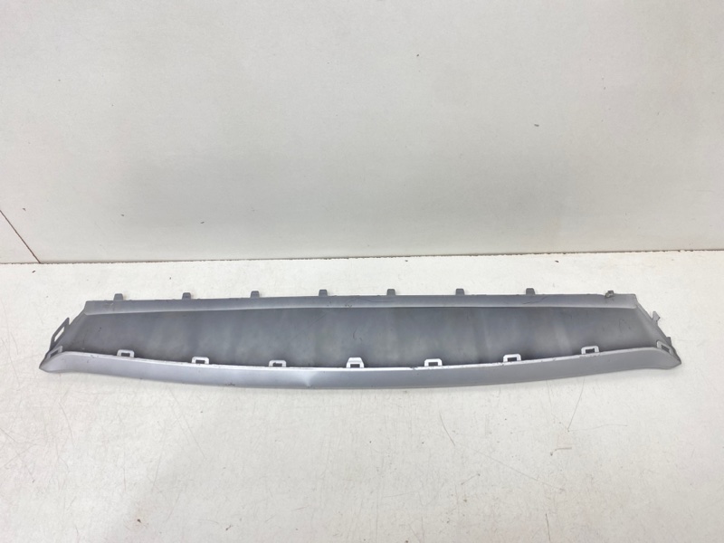 Спойлер переднего бампера