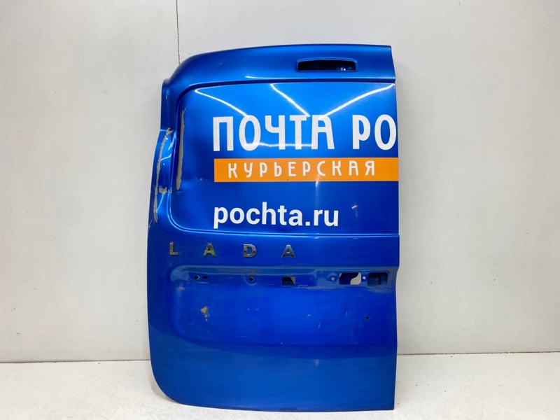 Дверь багажника