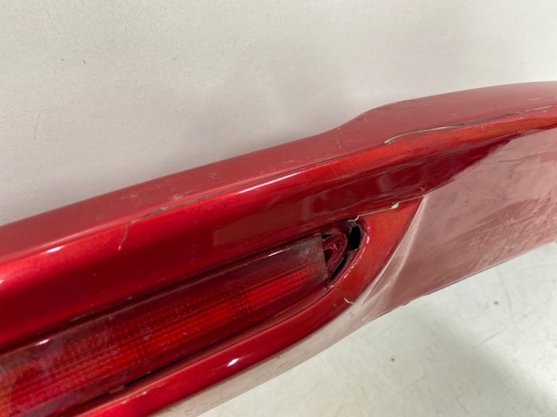 Спойлер (дефлектор) крышки багажника